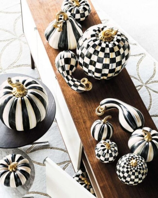 Black White Pumpkins