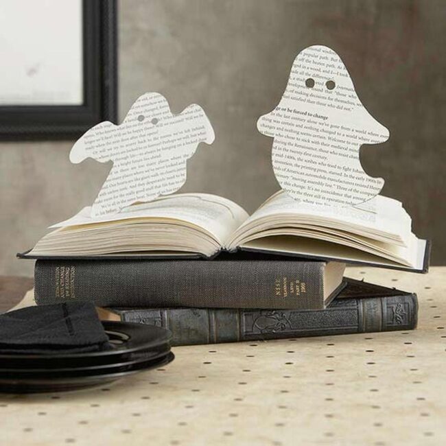 Paper Ghost Narratives