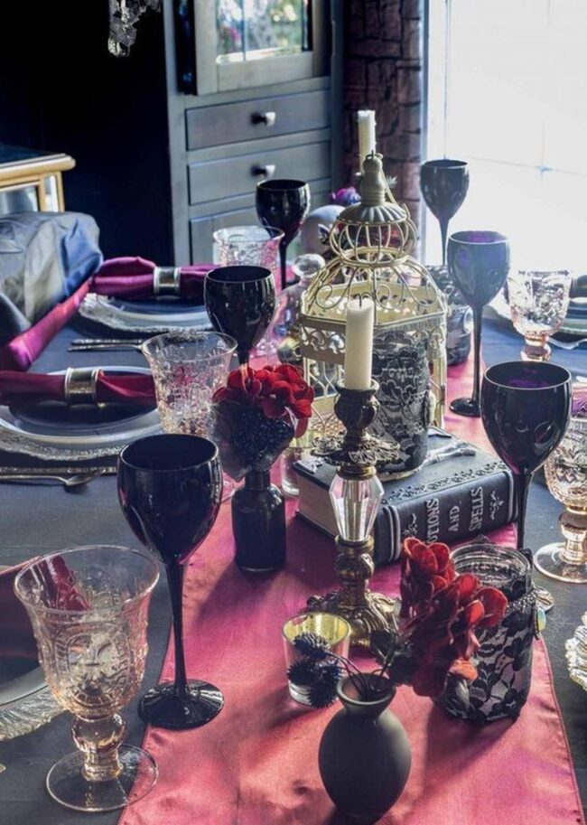 Purple Floral Metallic Tableau