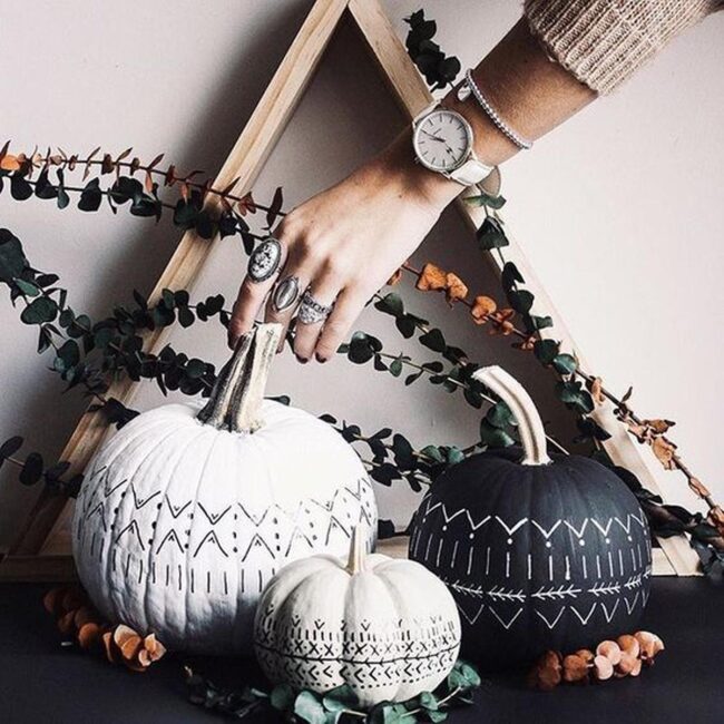 Black White Geometric Pumpkins