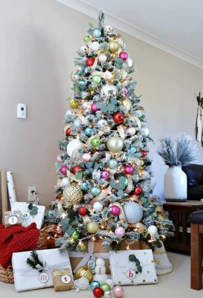 Shimmering Gold Festivity