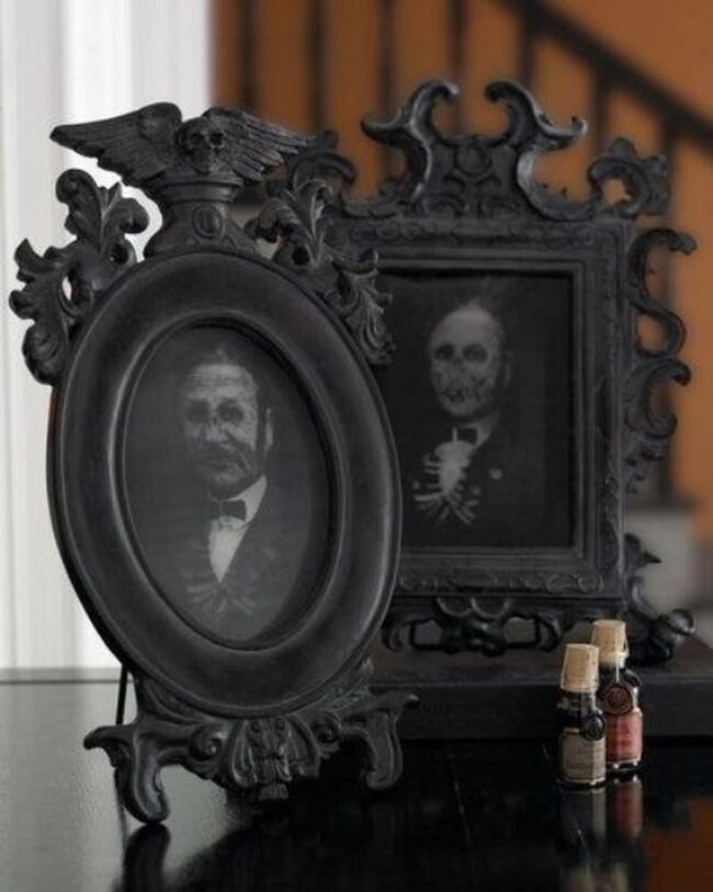 Dark Narrative Gallery