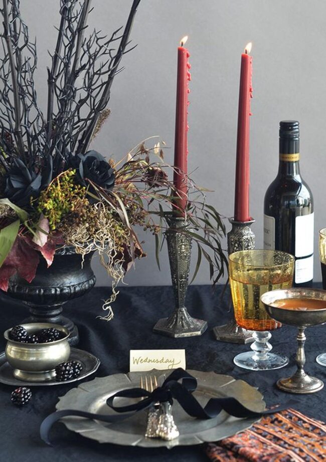 Midnight Noir Tablescape