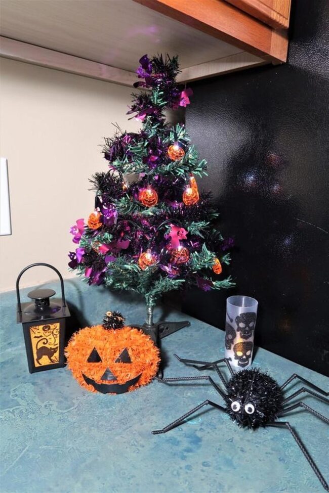 Spooky Purple Pumpkin Kitchen