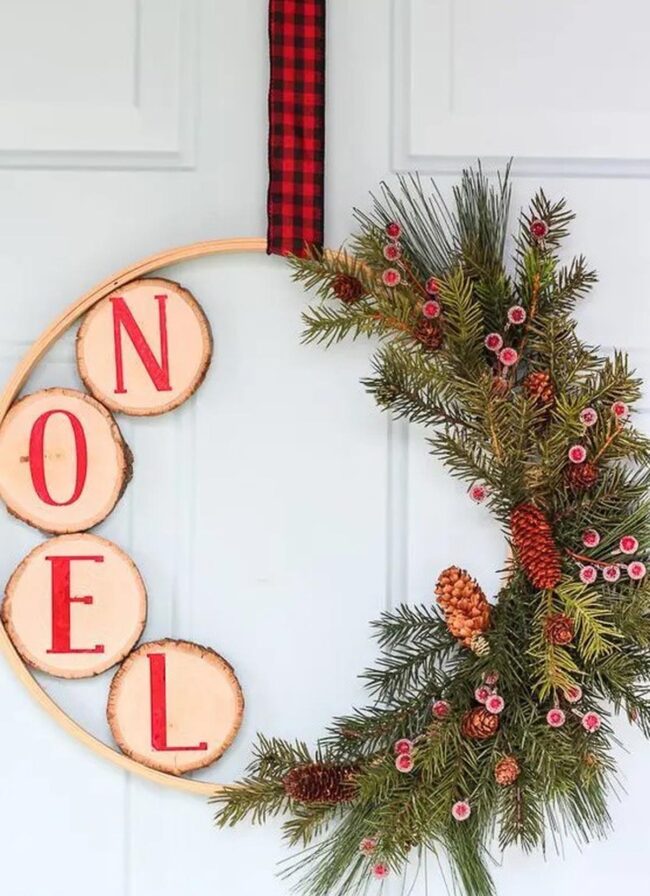 Woodland Crimson Wreath