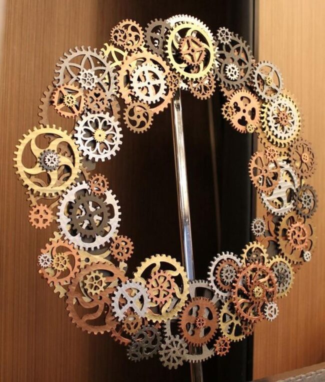 Mechanical Bronze Wreath