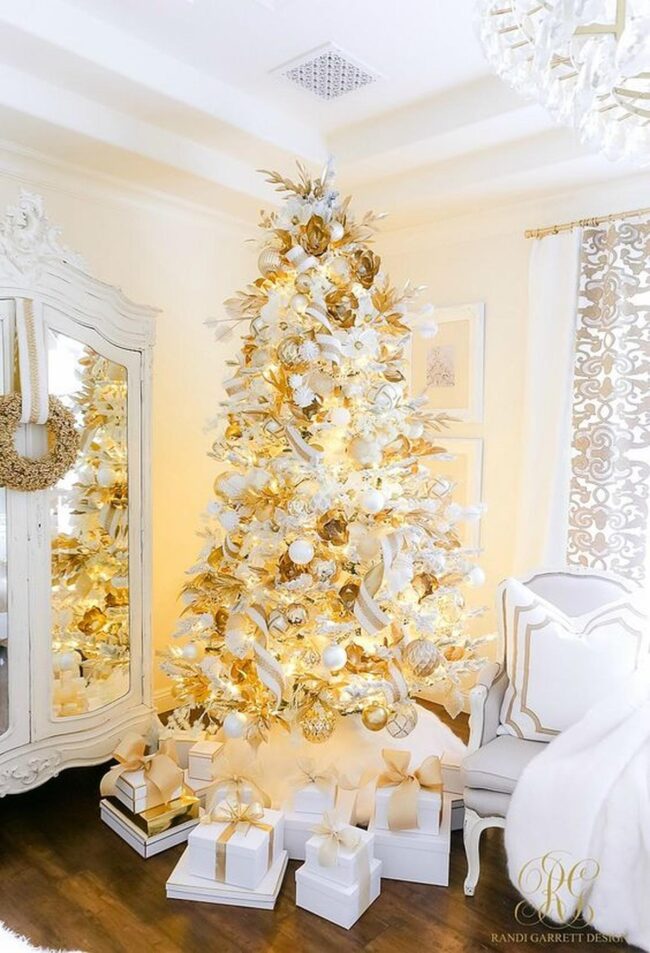 White Gold Christmas Radiance