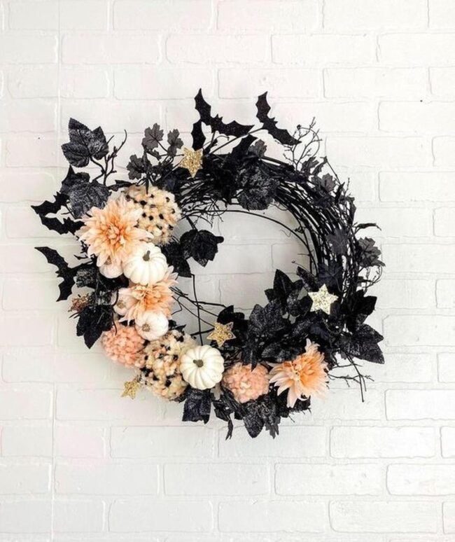 Black Peach Autumnal Wreath