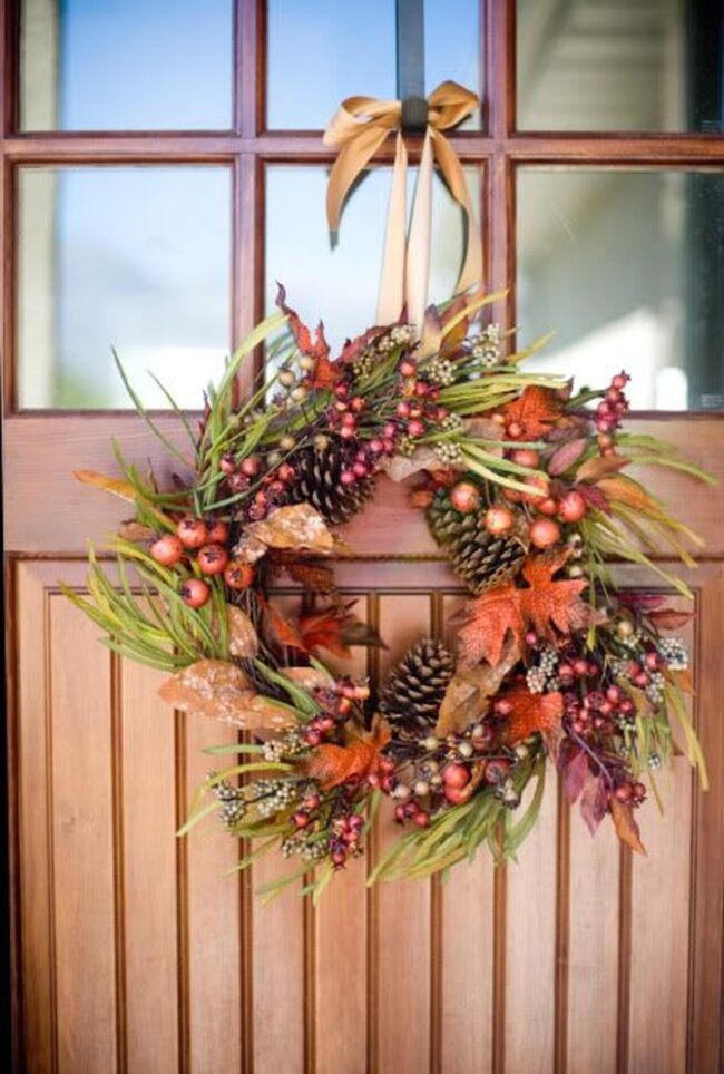 Crisp Woodland Berries Wreath