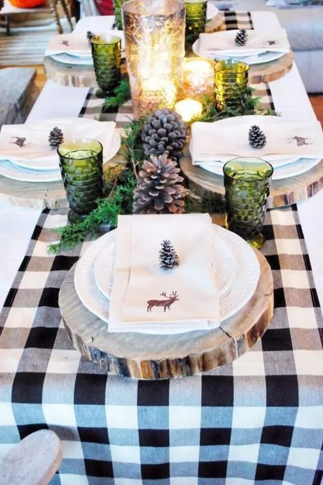 Emerald Woodland Table