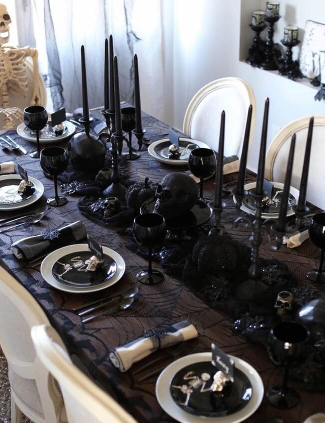 Black Tablescape