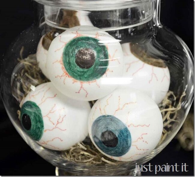 Haunting Glass Eyeball Decor