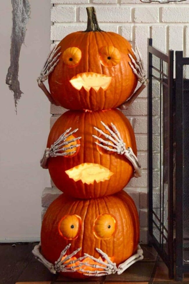 Quirky Grinning Pumpkins