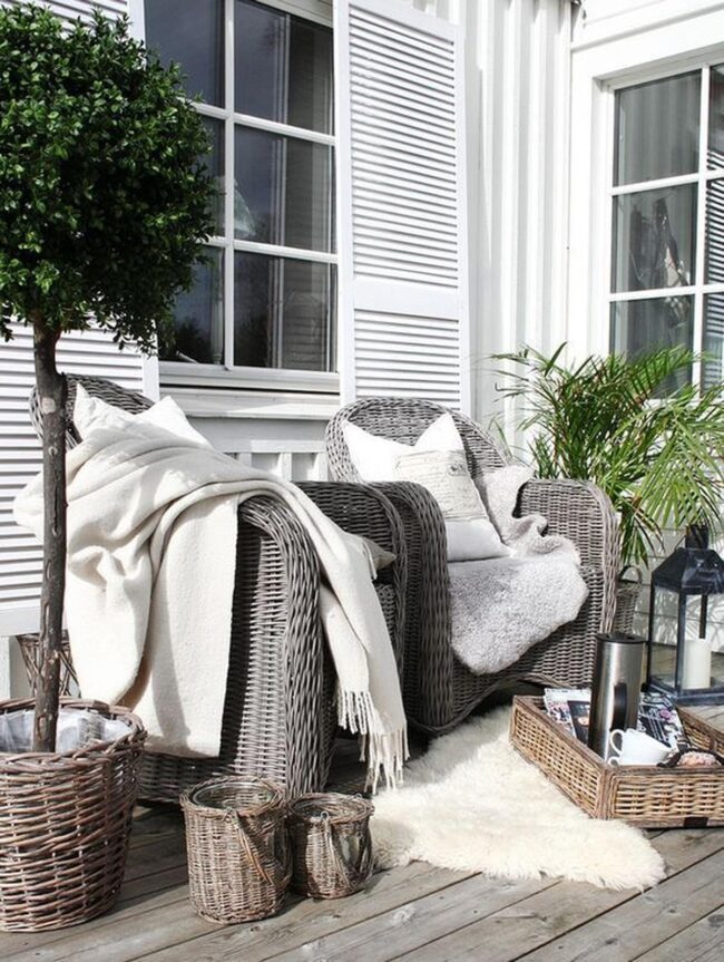 White Wicker Serenity