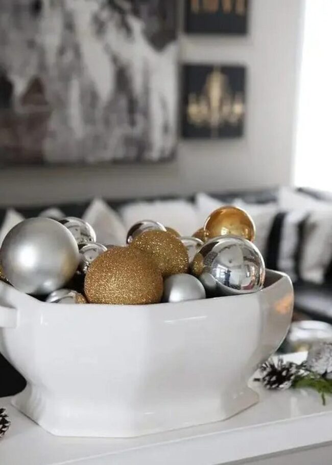 Metallic Spheres Shine