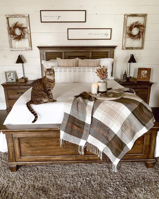 Natural Wood Comfort