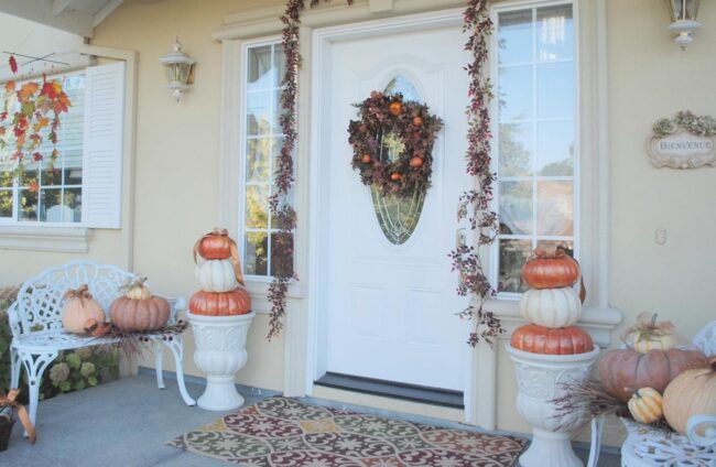 Pumpkin White Stacked Entrance