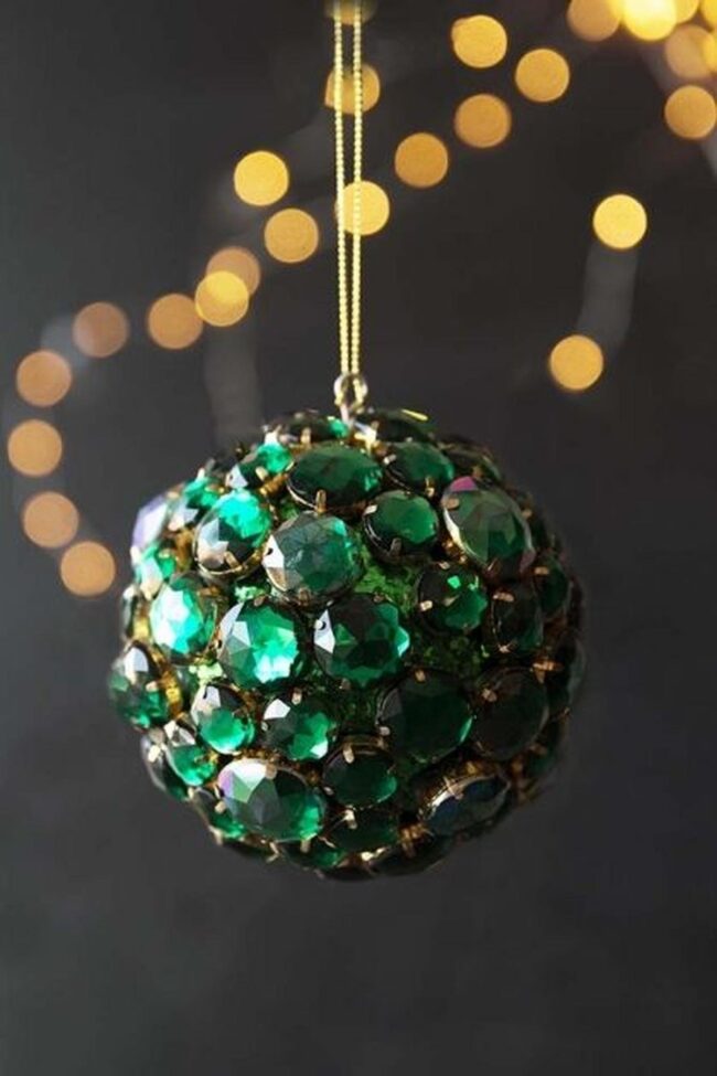 Emerald Gold Spheres