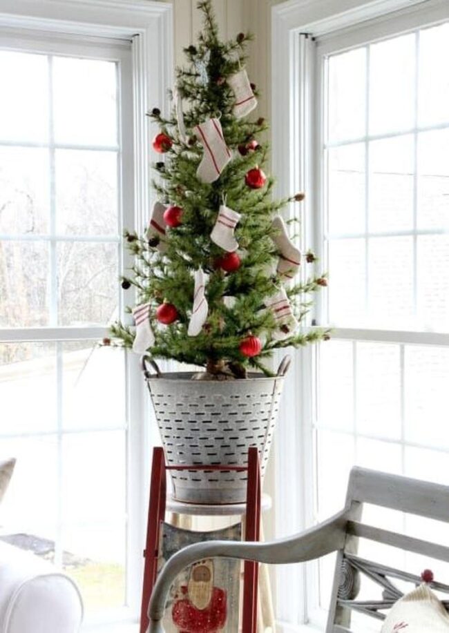 Festive Red Christmas Charm