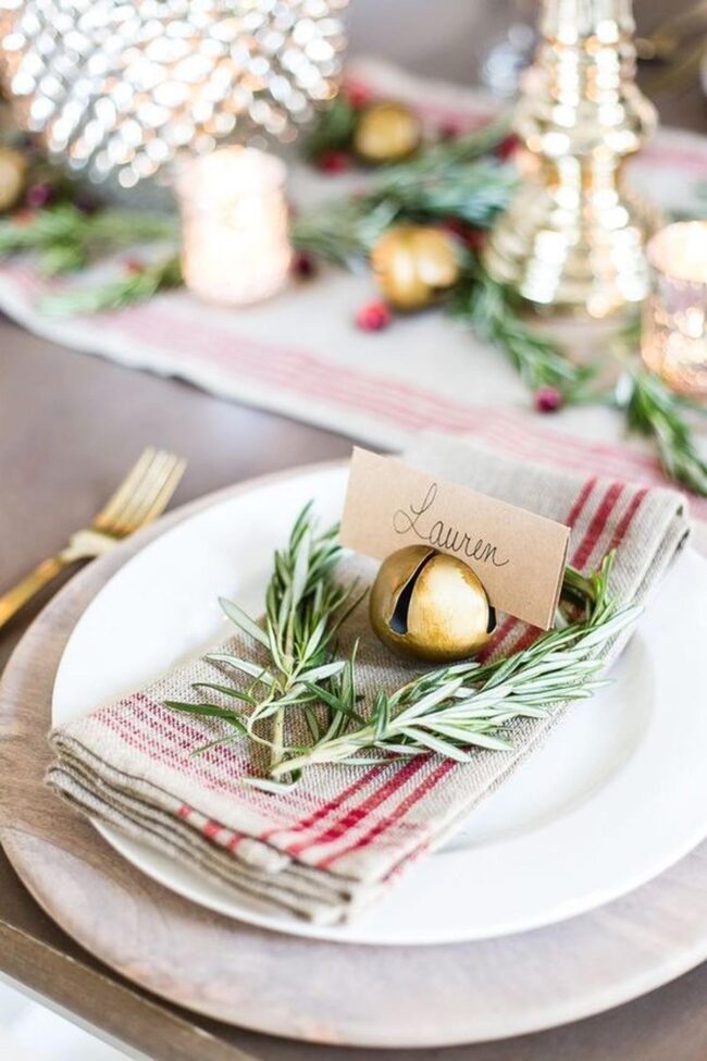 Natural Wood Tablescape