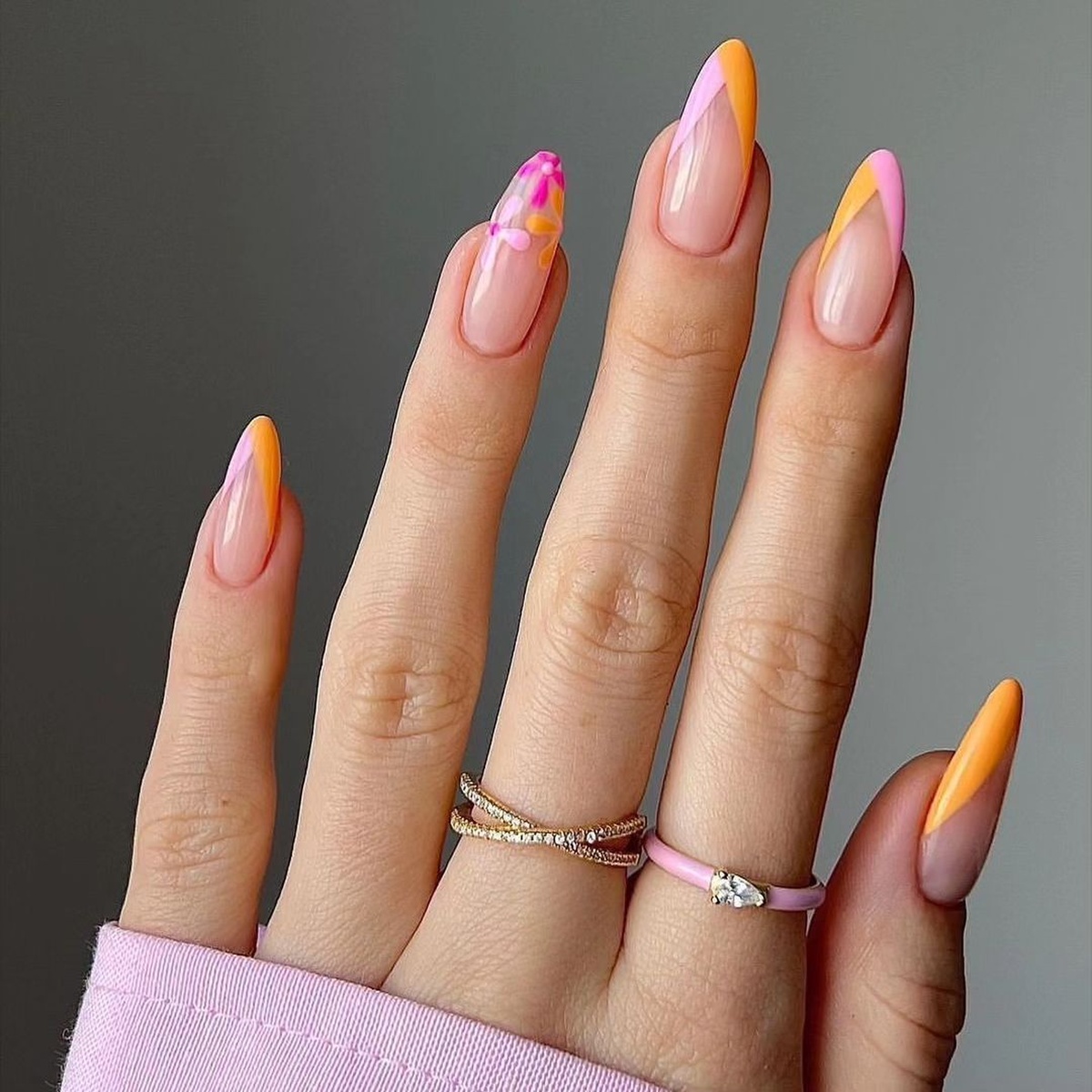 18 Pretty Almond Nail Design Ideas and Inspiration Archeworks