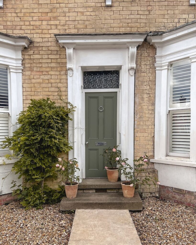 View of Mastering Green Minimalism: 5 Tips for Living Green - Redecor