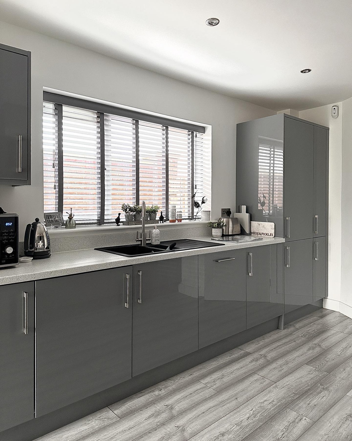 18 Grey Kitchen Cabinet Ideas for a Modern Touch - Archeworks